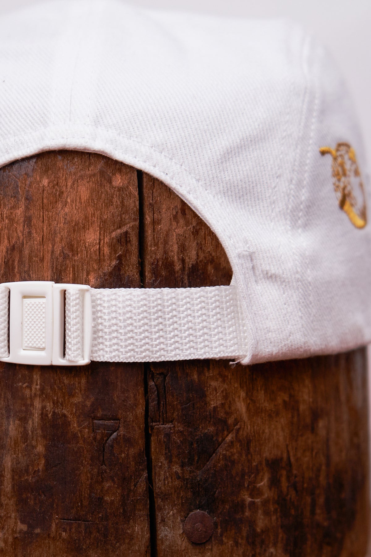 5-Panel Camper Hat - ACORN SIDE LOGO - WHITE