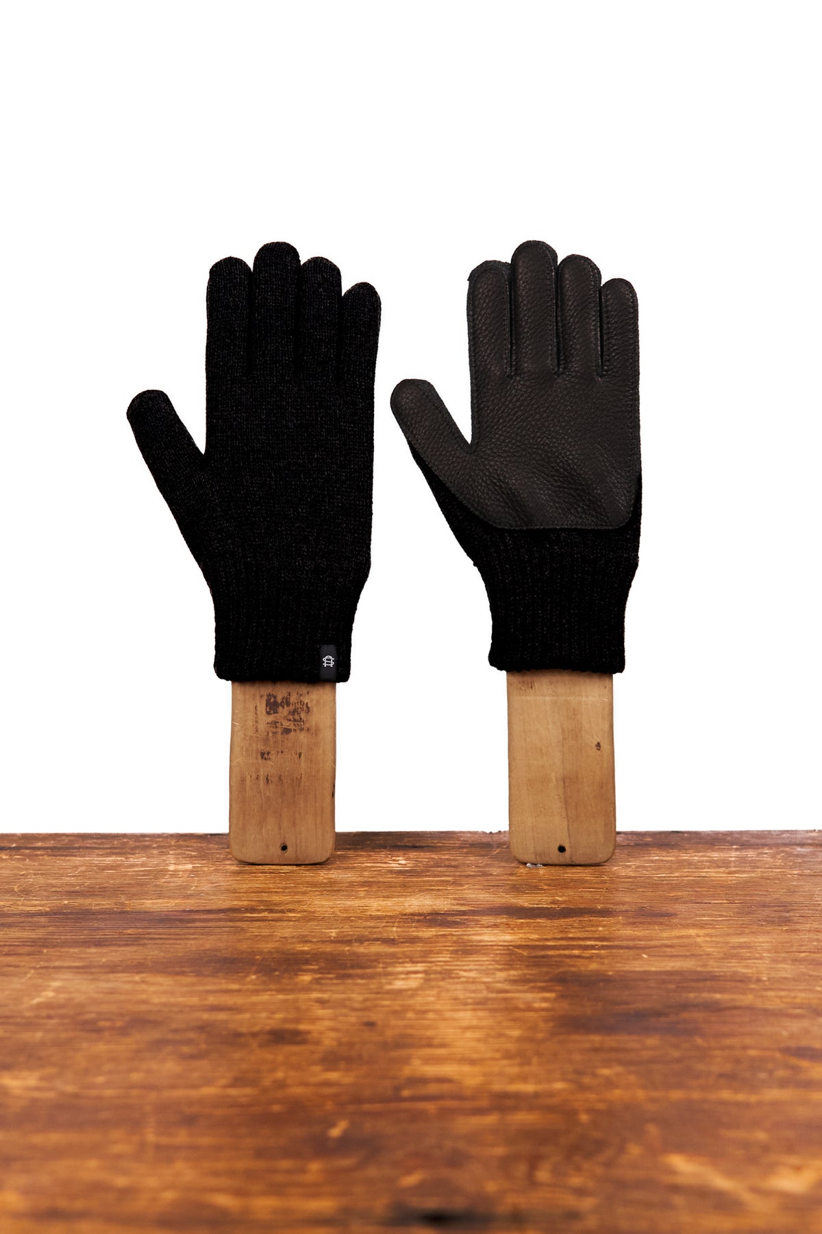 NEW Merino Wool and Recycled PET Full Finger Glove With Black Deerskin - BLACK