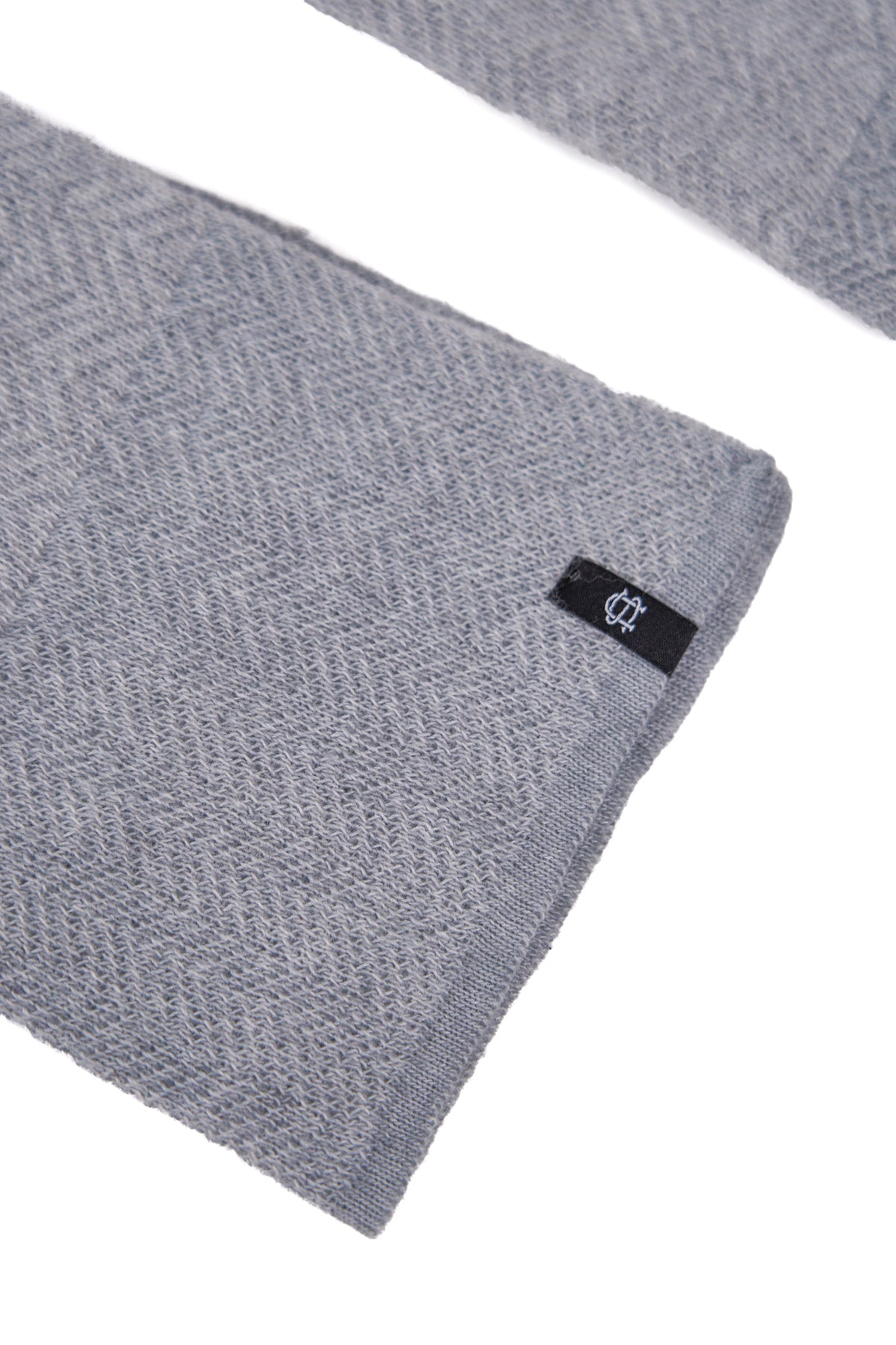 NEW Fog Merino Wool and Recycled PET Terminal 4 Scarf