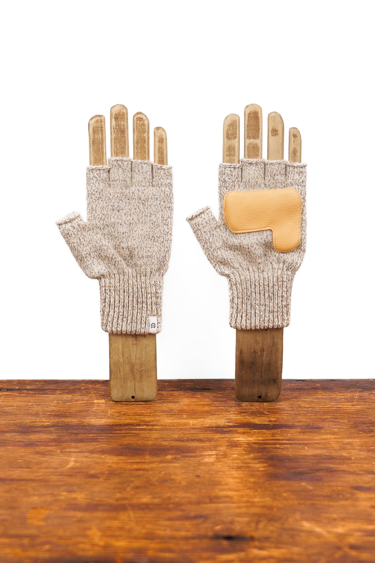 Oatmeal Melange Fingerless Glove with Natural Deerskin Palm