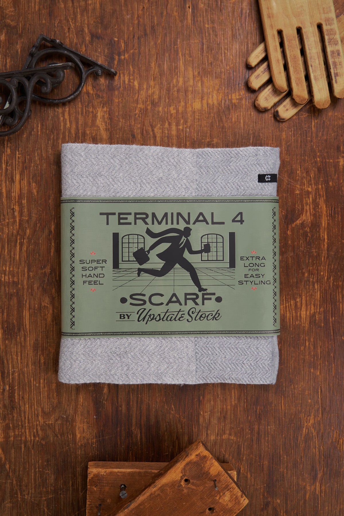 NEW Fog Merino Wool and Recycled PET Terminal 4 Scarf