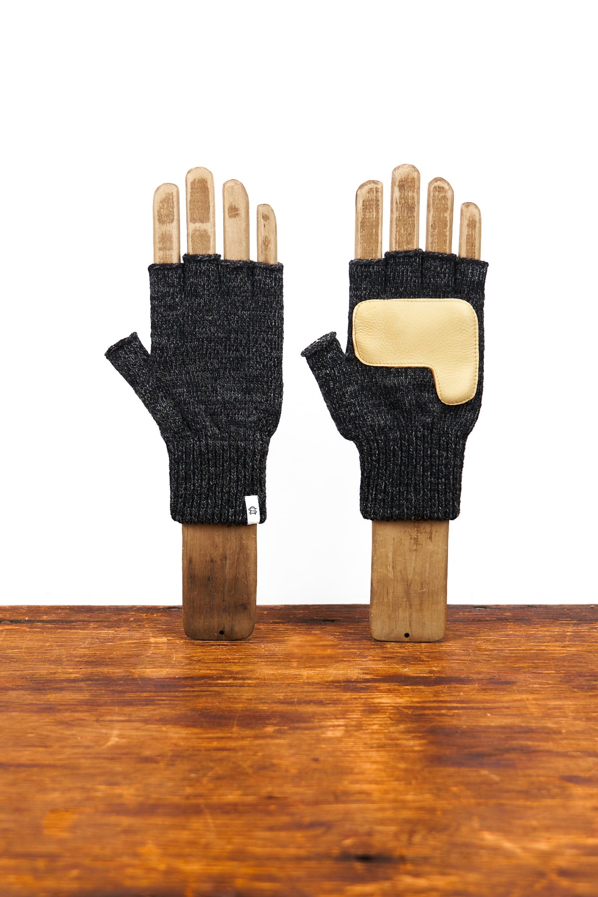 Black Melange Fingerless Glove with Natural Deerskin Palm
