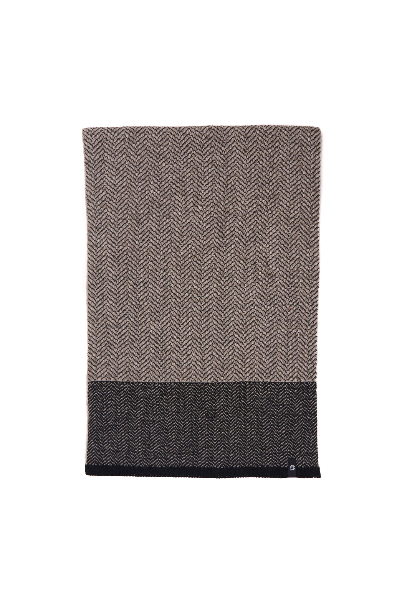 Fog Merino Wool and Recycled PET - Terminal 4 Scarf