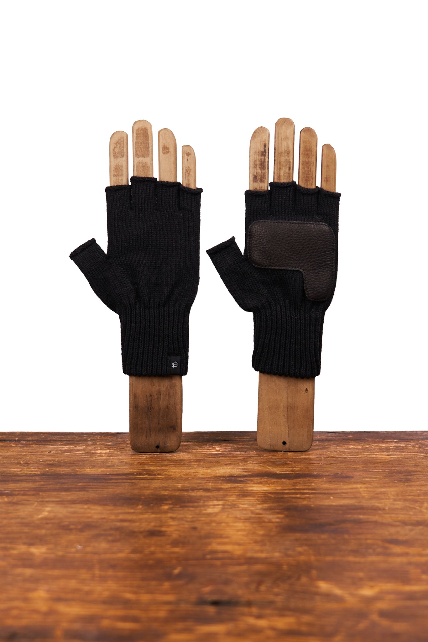 NEW Merino Wool and Recycled PET Fingerless Gloves With BLACK Deer - BLACK